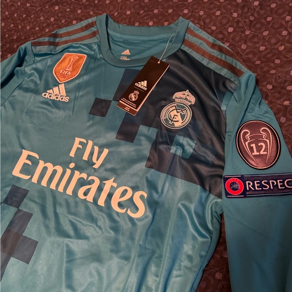 Real madrid long sleeve cr7 cristiano ronaldo adidas brand new soccer jersey - Picture 2 of 10